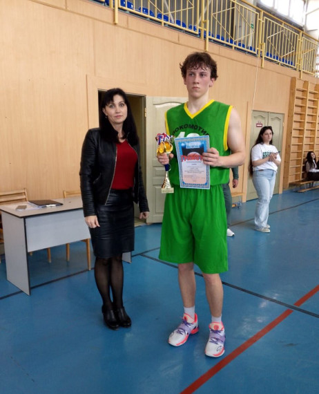 Сегодня в Светлограде состоялся турнир по баскетболу.